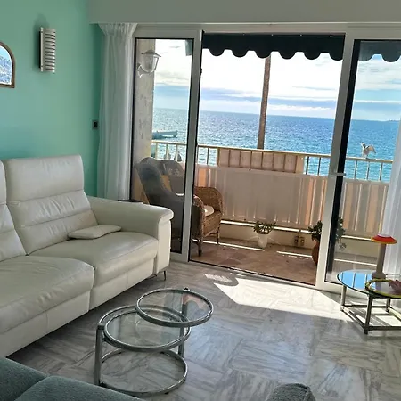 Apartamento Paradou On The Beach, Amazing View, 3 Beds